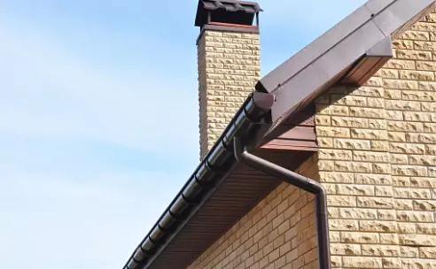A clean gutter after receiving Gutter Cleaning Service in Peoria IL
